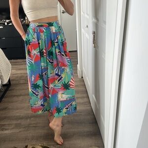 Vintage Pleated Midi Skirt S